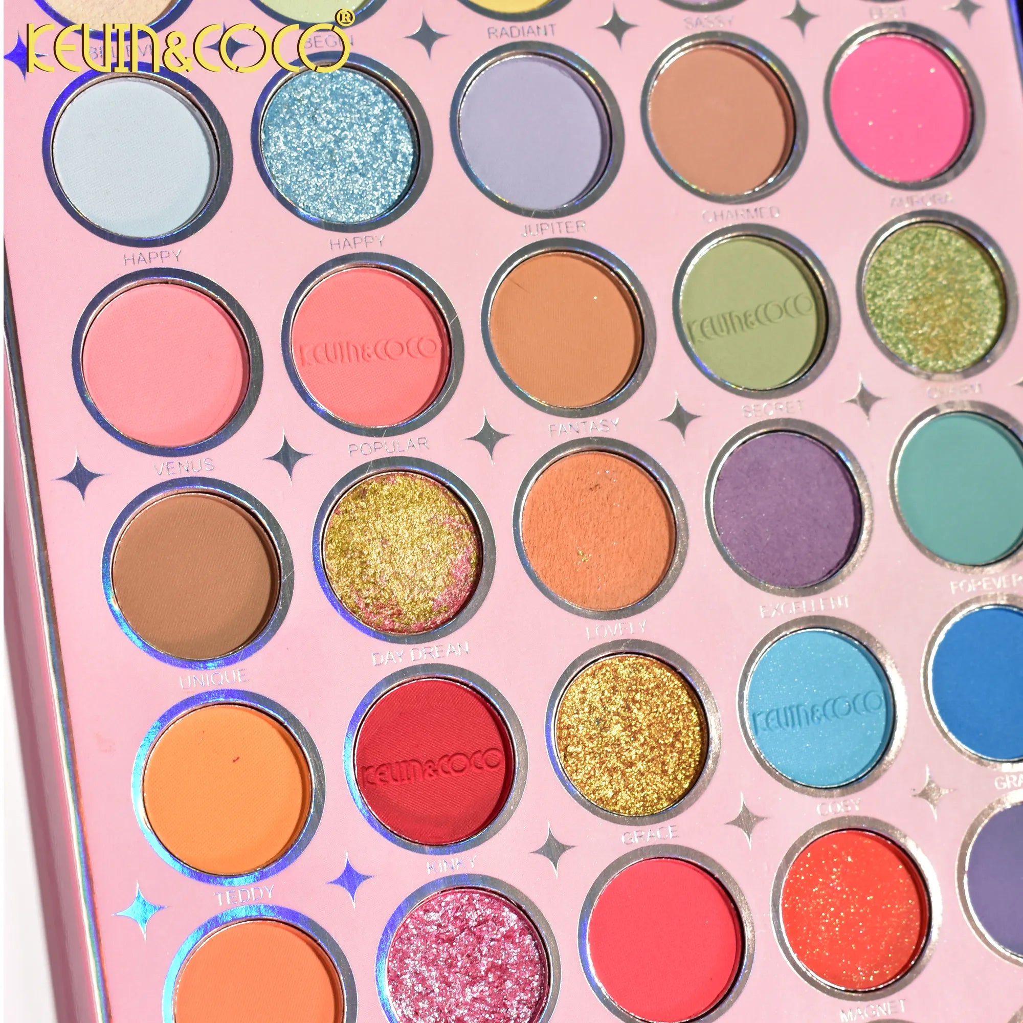 Paleta de Sombra de Ojos de 117 Tonos