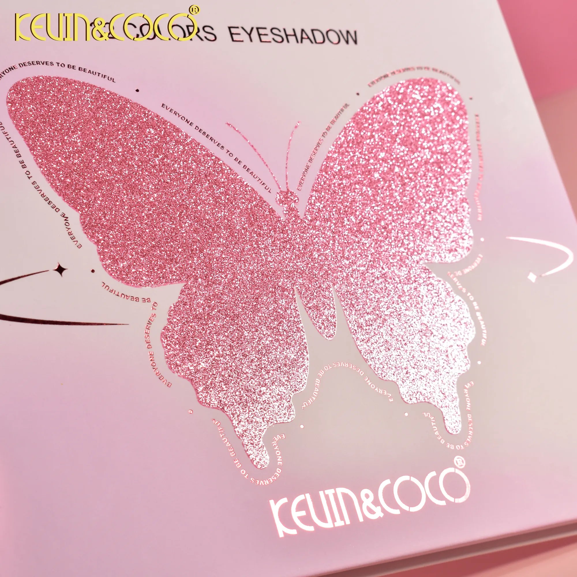 Paleta de Sombra de Ojos e Iluminador 32 Tonos