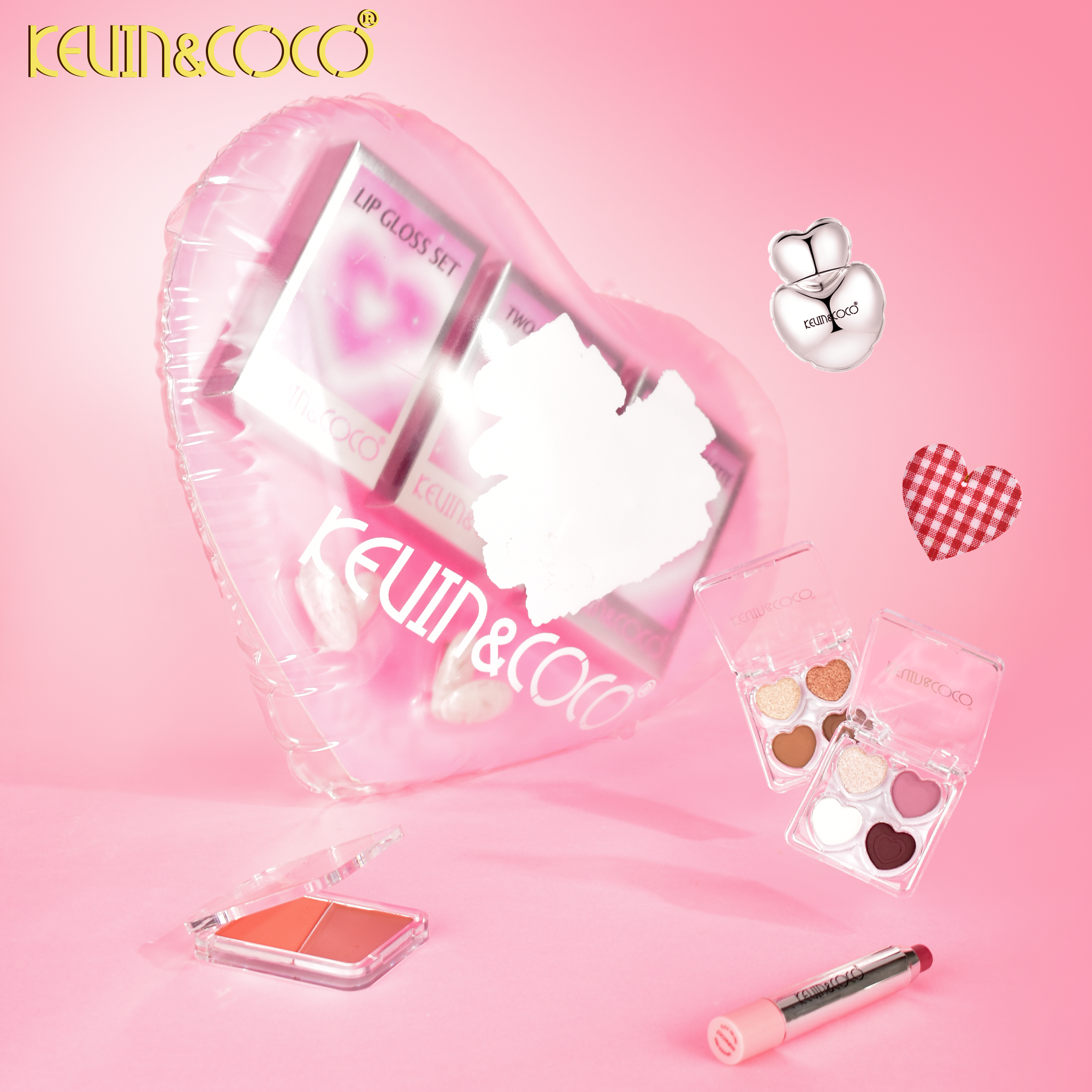 Kit de maquillaje Heart Inflation: Sombra de ojos, rubor, lápiz labial y brillo labial