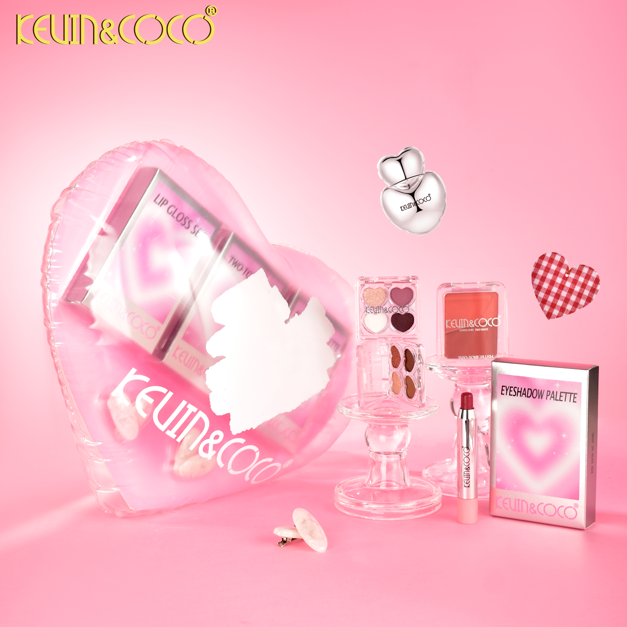 Kit de maquillaje Heart Inflation: Sombra de ojos, rubor, lápiz labial y brillo labial