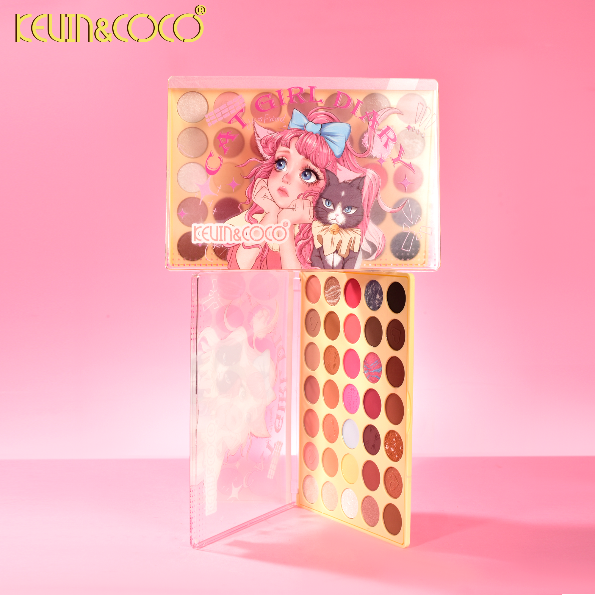 Paleta de sombras de ojos Catwoman's Secret de 32 colores