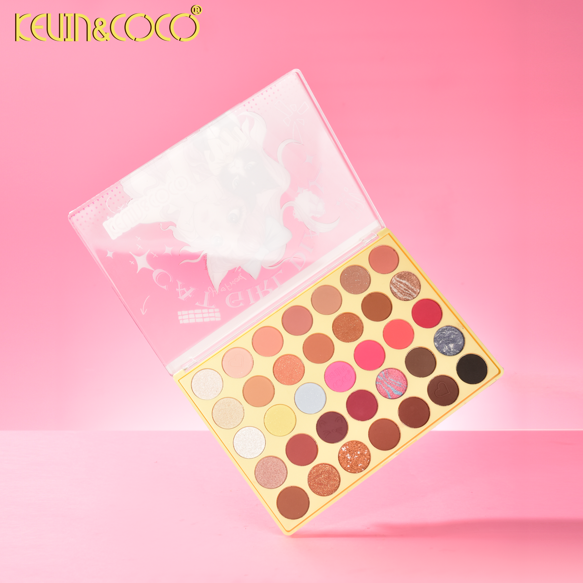 Paleta de sombras de ojos Catwoman's Secret de 32 colores