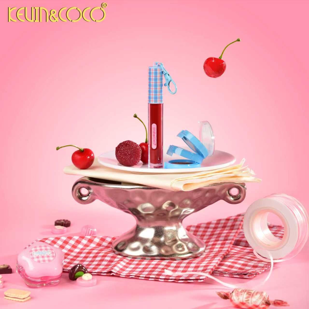 Facial Cosmetic Set. Set de Maquillaje .